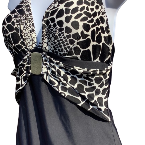 FantaSizer Swimsuit - Picture 3 of 8